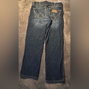 Wrangler Men's Relaxed Jeans - Dark Blue